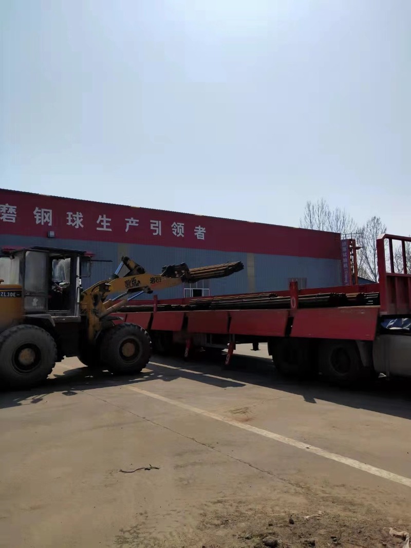 Szlifowanie prętów stalowych