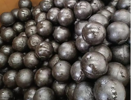 Użycie metalowej kulki